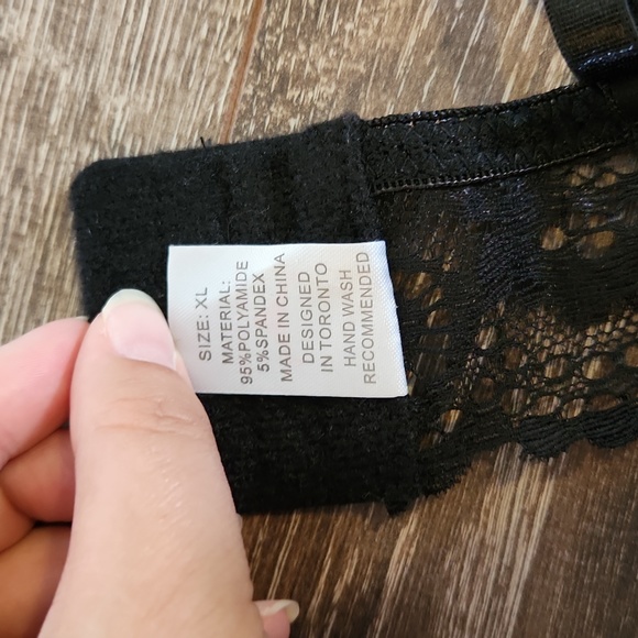 Xl black lace bralette - Picture 6 of 6